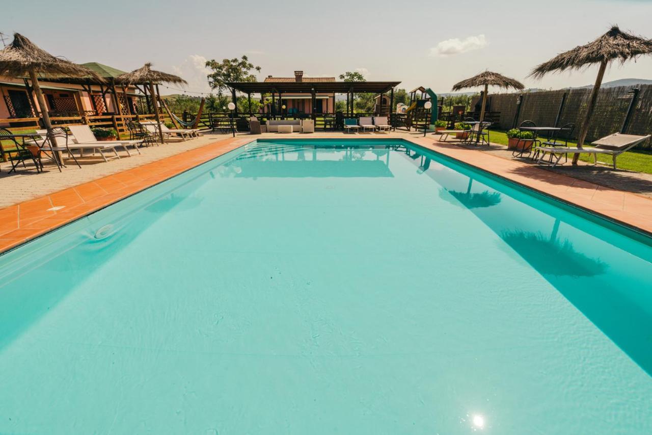 Agriturismo Il Laghetto Grosseto Bagian luar foto